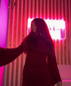 Виолетта, 21